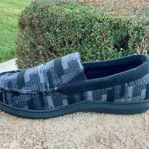 New Right Rockdove Men's Slipper